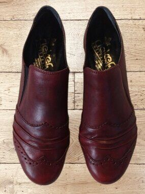 Rieker Women's Wine Red Leather Bootie Slip-On Size 41